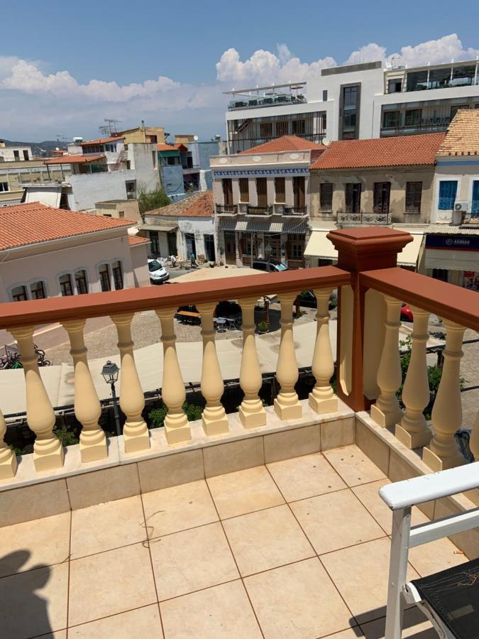 Amfitrion City Gythio Luaran gambar